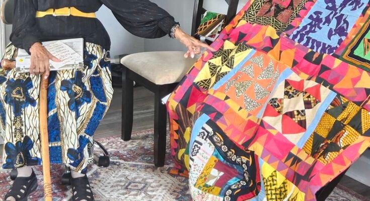 Edith Edmunds, 99, illusztrált a földalatti vasúti törvény egyik udvarával.
