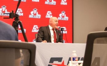 Tony Sanchez, hogy vegye el az USA konferencia médiakonferenciáját