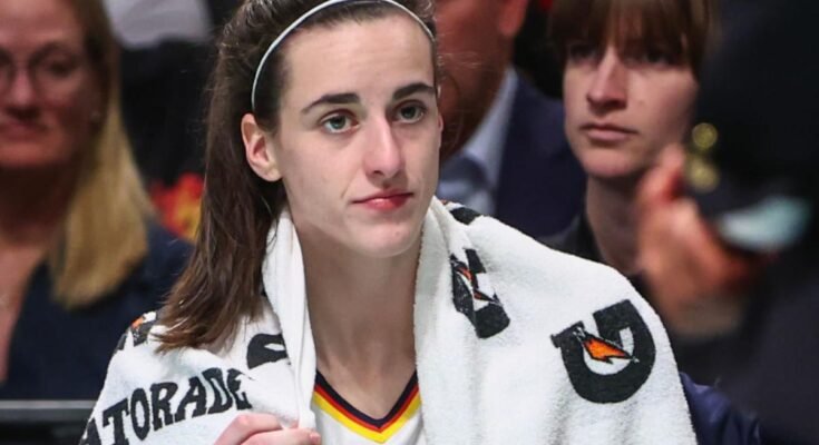 Caitlin Clark továbbra is visszaállítja