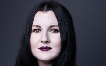 Az Openai Applications új vezérigazgatója a Hyper Optimista hangon találja az első jegyzetet a személyzet számára