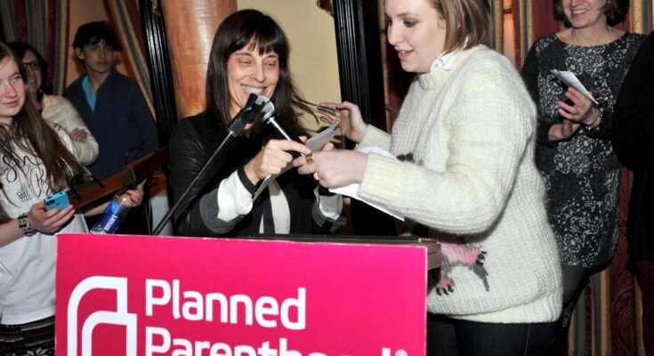 Hogyan működik a tervezett szülői a Lena Dunham -szel, hogy abortuszokat tegyenek a televízióba