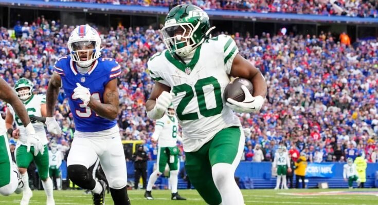 Fantasy labdarúgó -osztályok 2025: Az NFL modell mellszoborai, akik megjósolták Raheem Moster nehéz évadát