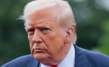 Trump aláírja a végrehajtó rendeletet, amely új szabályokat hoz létre az egyetemi sportok bármilyen ajánlatára és pénzére