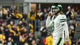 A Steelers Aaron Rodgers aláírása: ahol az MVP négyszer rangsorol a csapat QB -je közé Ben Roethlisberger nyugdíjba vonulása óta