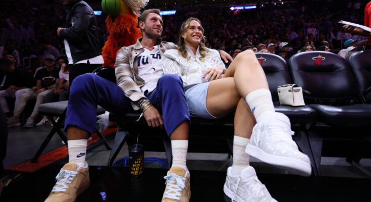 A teniszsztár, Aryna Sabalenka reagál, miután barátja „Vettem egy labdarúgó klubot”
