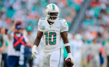A delfinek Tyreek Hill reagál Tua Tagovailo észrevételeire a kapcsolatuk rekonstrukciójával kapcsolatban