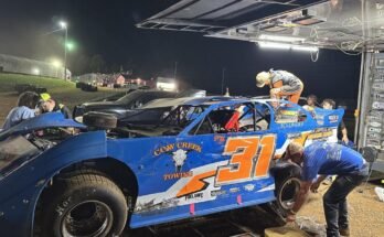 Töltsön el egy szombat estét a Pine Ridge Speedway -en