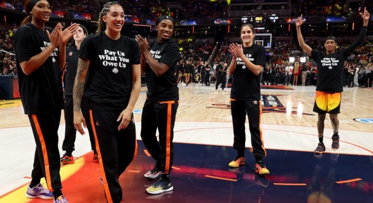 Mindig a következő WNBA Sun House keverés közben. Itt van az utolsó
