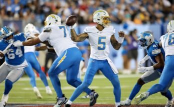 Elvenni, a Chargers tartásának megfigyelései vezetnek az oroszlánokon az első félidőben