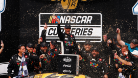 Bubba Wallace, az önnövekedés és a perspektíva szerint, Indianapolison nyer a Brickyard 400 győzelmével