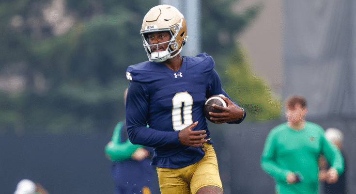 Notre Dame wide receiver Malachi Fields