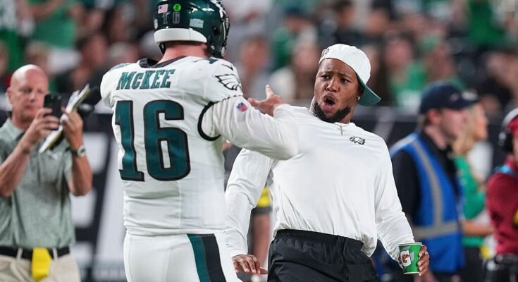 Eagles, hogy emlékezzünk a szezon előtti szezon megnyitásakor: Tanner McKee azt mutatja, hogy az NFL-ben a Top-32 QB; Will Shipley bizonyítja, hogy ő RB2