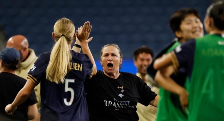 Laura Harvey rekonstruálja a Seattle Reign -t: Vezetés érvénytelen, bízik a fiatal tehetségekbe és a Mia Fishel a következő lépés
