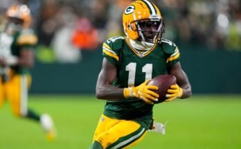 2025 Fantasy labdarúgó -tervezet Prep: Rangsor, stratégia, toborzók, legjobb tanácsok, a legnépszerűbb 150 játékos az NFL szakértőin keresztül