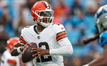 A Sheder Sanders az NFL előtti szezon előtti kezdeteket tükrözi, míg a Browns QB nyomást gyakorol az igazítás helyére egy erős teljesítmény után